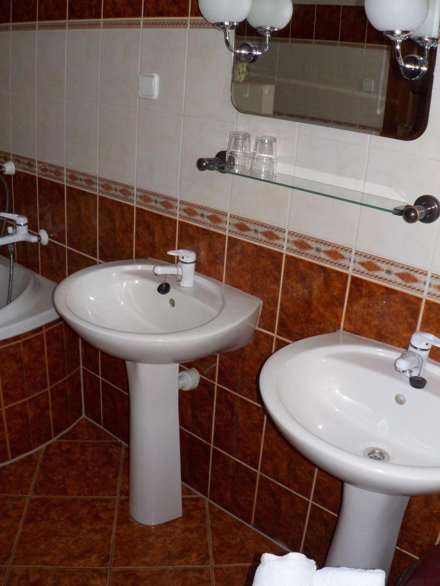 Hotel Krivan Kysucke Nove Mesto Стая снимка