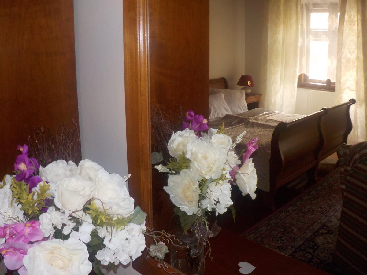 Hotel Krivan Kysucke Nove Mesto Екстериор снимка